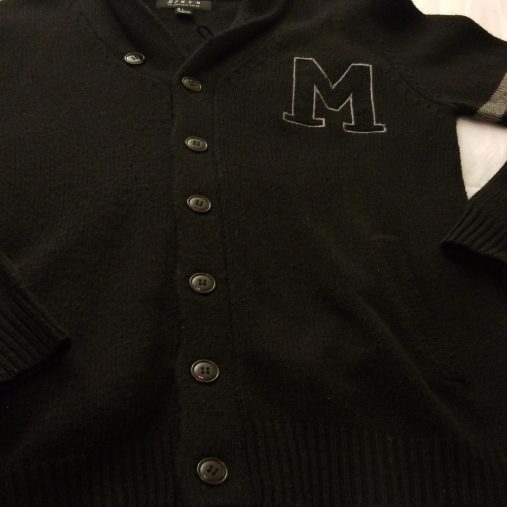Used Mens Sweater - Picture 3 of 3